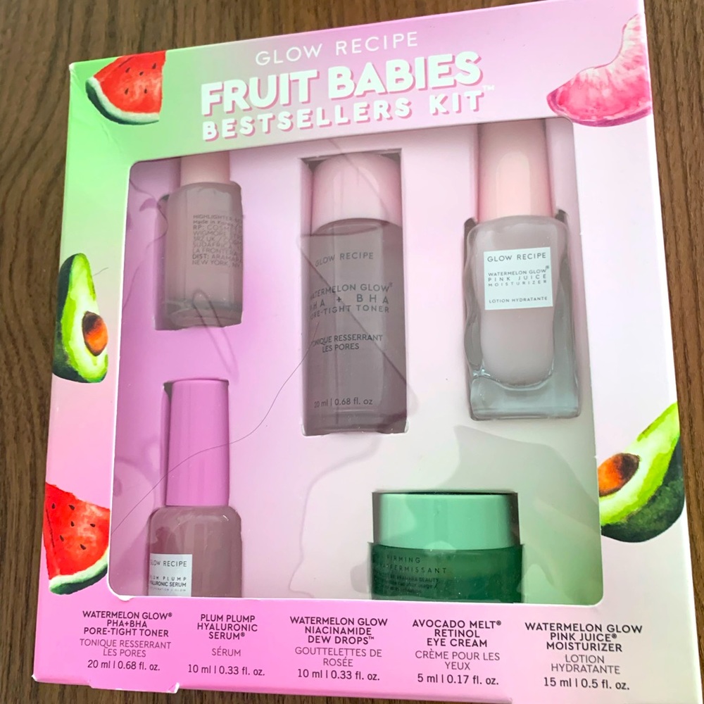 Glow Recipe Fruit Babies Bestsellers Kit